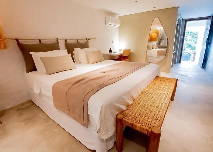 Hotel Pontal De Ubu